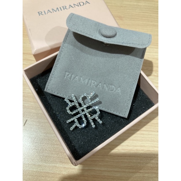 RIAMIRANDA - MINI MONOGRAM BROOCH