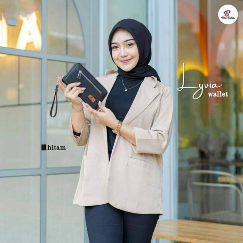 Dompet Biru Tsabita Lyvia Wallet