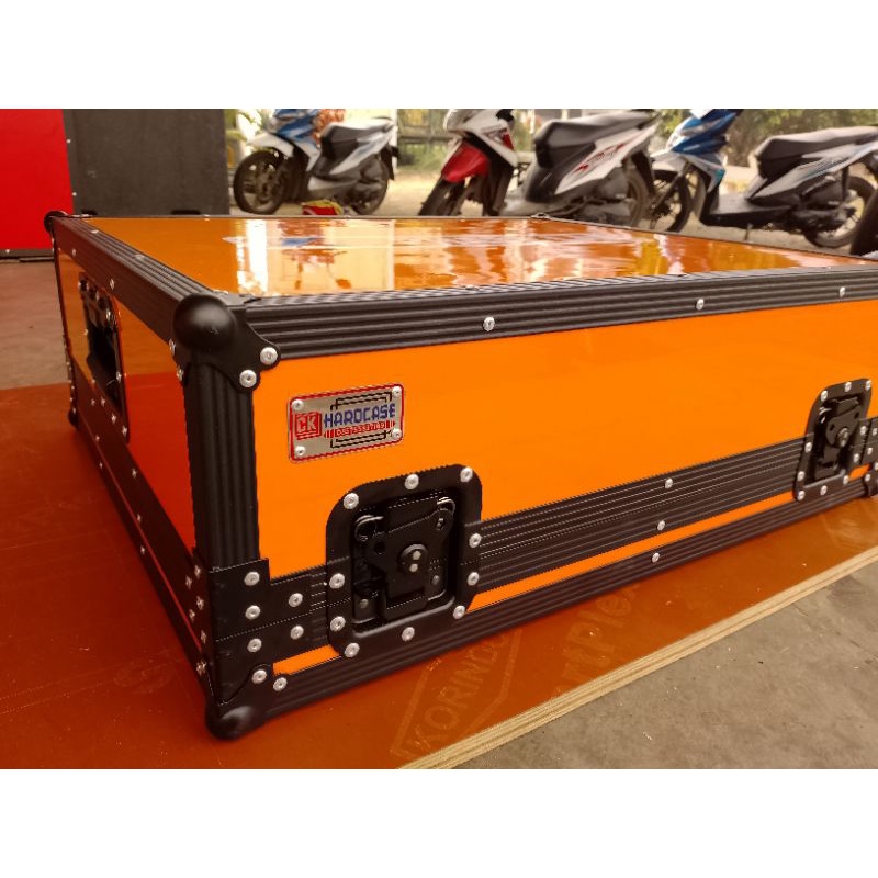 Hardcase Mixer GT-Lab 16 Chanell seri G 16 Gen 1