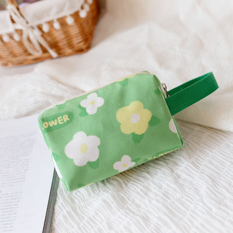 Pouch makeup cosmetic / traveling / pouch lucu