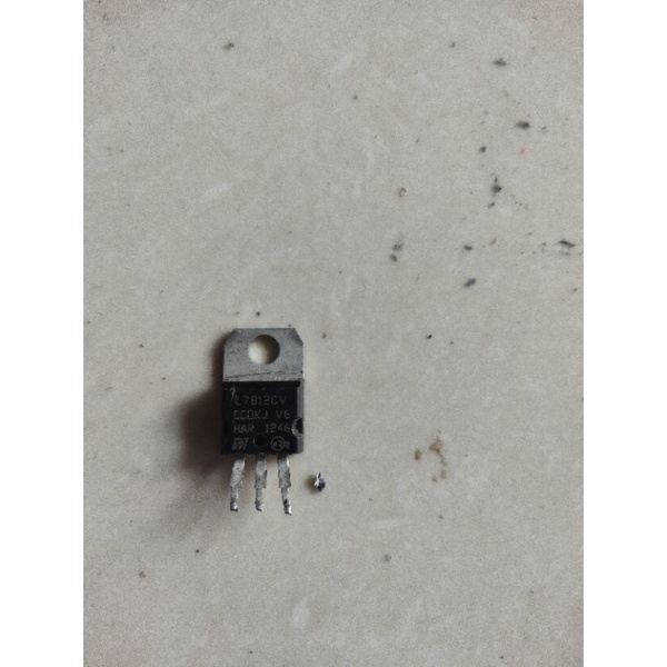 ic regulator LM317T L7805 L7812CV