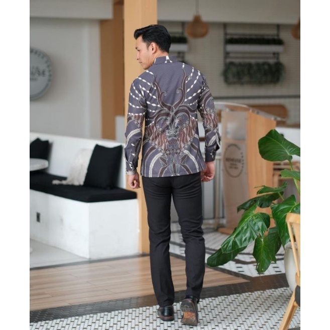 BATIK PRIA LENGAN PANJANG | KEMEJA BATIK PRIA HANANDRA