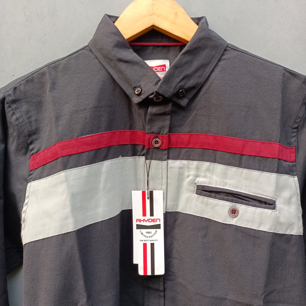 kemeja motif pria KEMEJA LENGAN PANJANG PRIA MOTIF GARIS GARIS