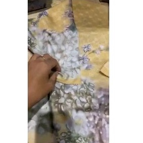 buttonscarves hydrangea jaune