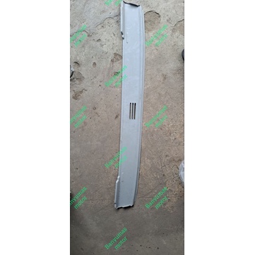 tulangan atas sandaran penjepit plafon mitsubishi l300 original