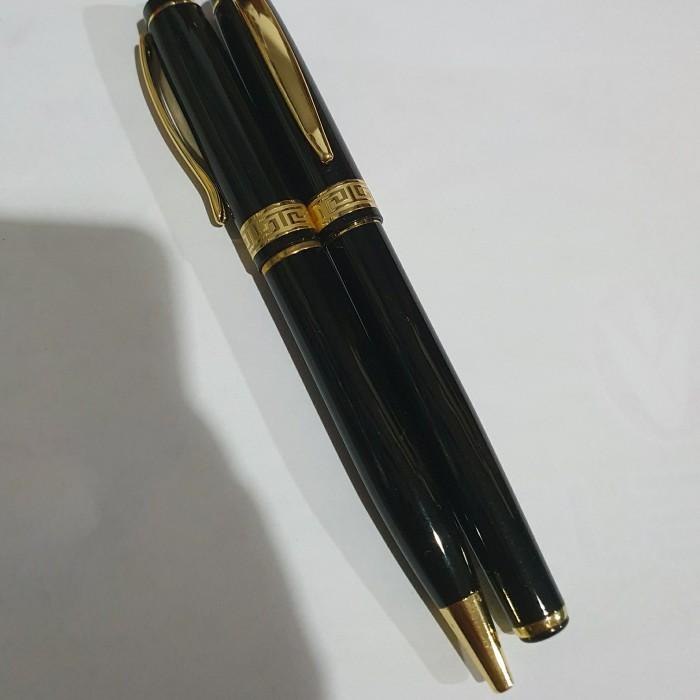 

Pulpen Pasangan Tipe F4 Lq Black Gt Bp Dan Rb Best Seller