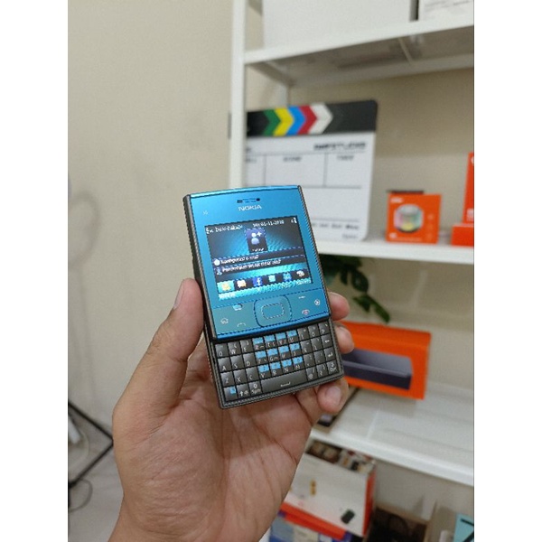 Hp Jadul Nokia X5 Slide Mulus Kolektor item tag W995 N8 N9 E90 E7 8800