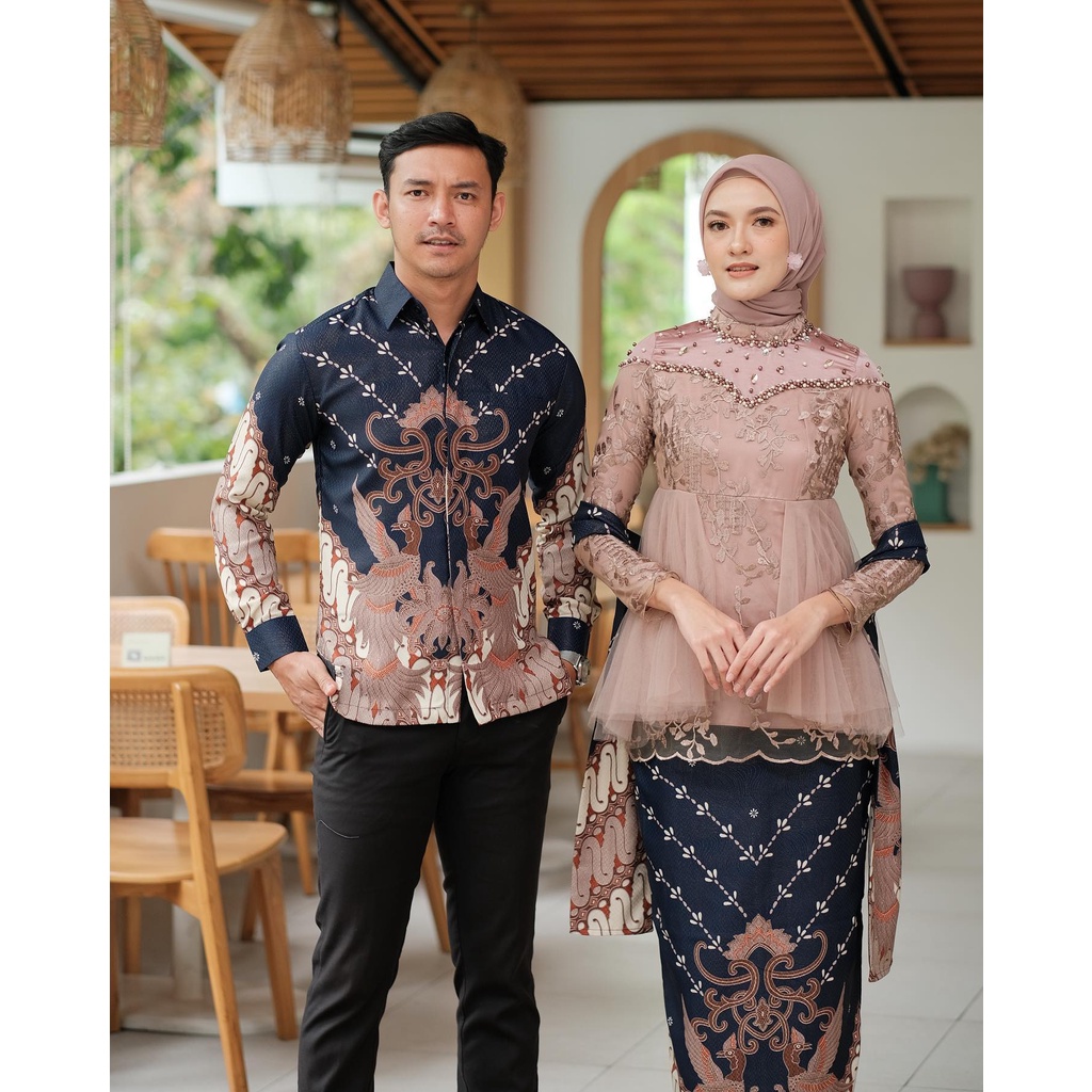 Set Couple Kebaya Ameera Nude Tunik Brokat Lamaran Tunangan Wisuda Kondangan Nikahan Modern AZKANA BATIK
