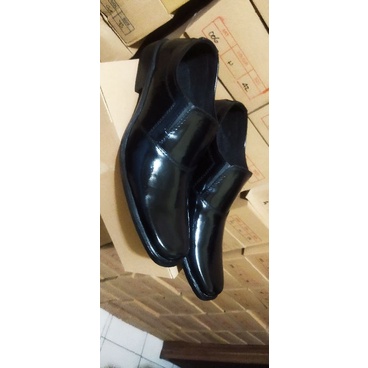 Sepatu pantofel pria Semi kulit mengkilap sepatu pantofel 006