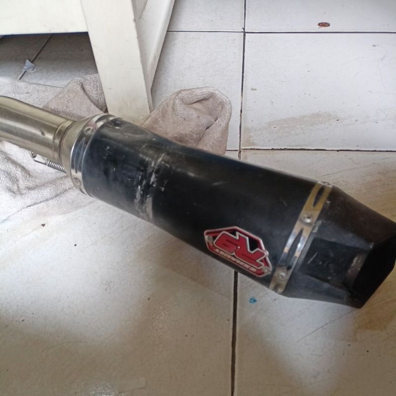 knalpot R9 alpha series second cbr150 2019