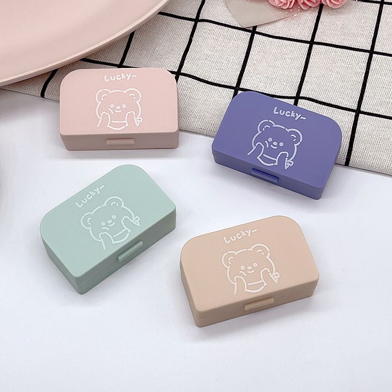 Tempat softlens mini karakter lucky