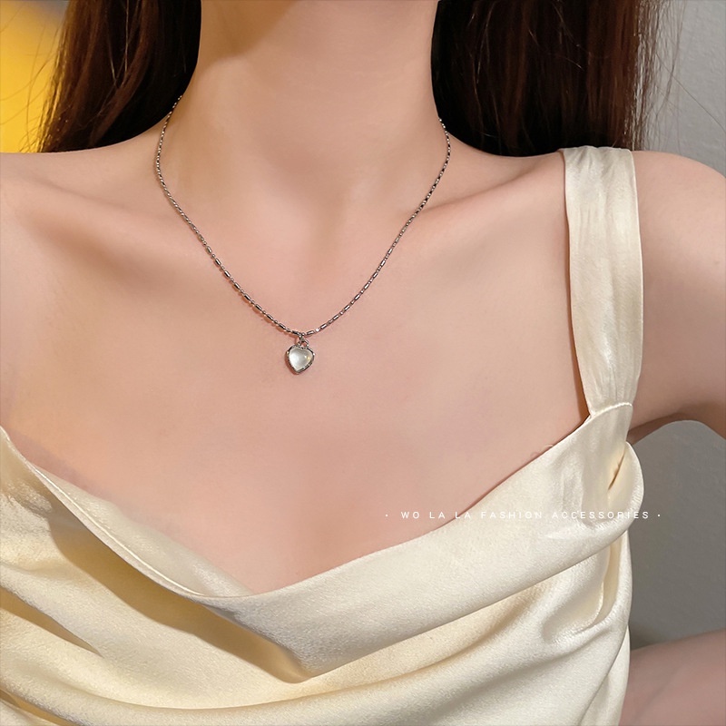 Kalung Choker Pesta Perhiasan Aksesoris Perhiasan Pesona Simple Fashion Populer Elegan Liontin Kalung Berbentuk Hati Cinta Opal Kalung Rantai Klavikula Kalung Korea Untuk Wanita Perempuan