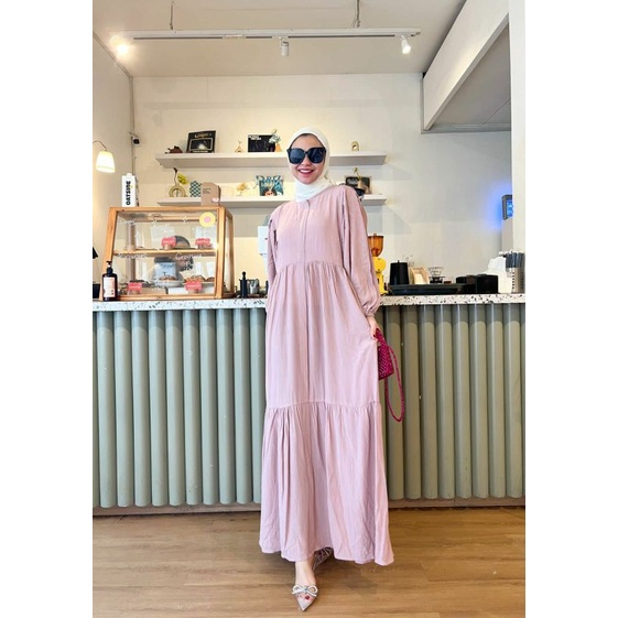 Mia Maxy, GAMIS POLOS WANITA MUSLIM CANTIK FIT XXL LD 110 BAHAN CRINCLE AIRFLOW IMPORT ZIPPER BUSUI OOTD