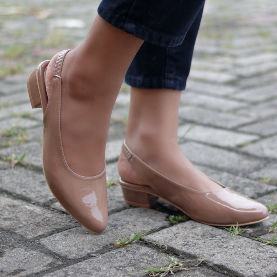 Akano Anastasia Sepatu Wanita Hak Tahu 3cm Tali Belakang