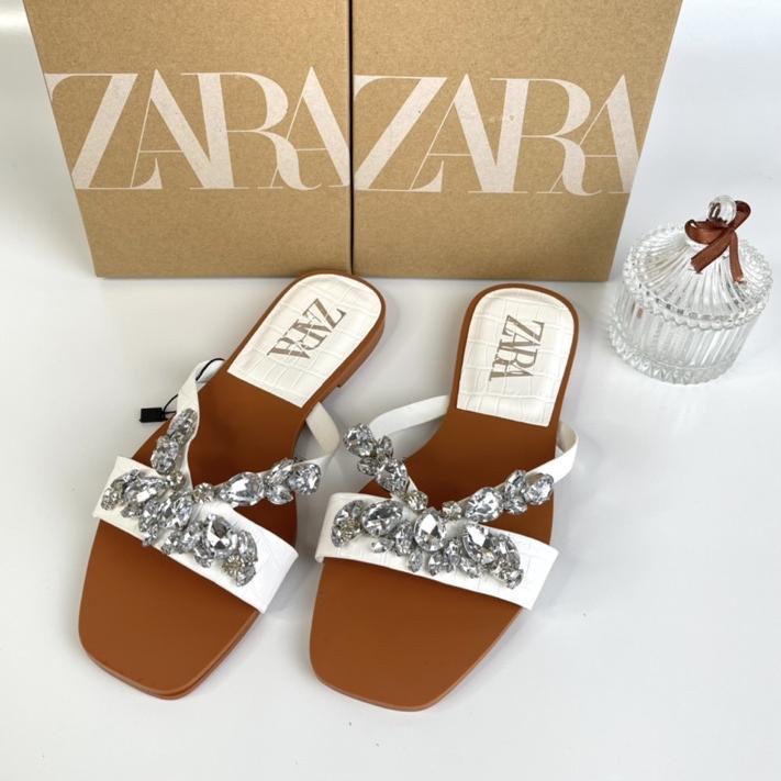 Stok Terbatas SANDAL ZARA WANITA FLAT DIAMOND ZR211