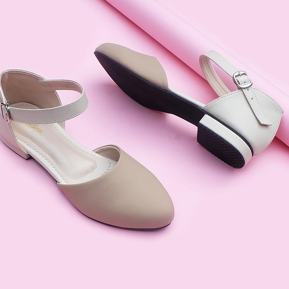 Paling Dicari Monaqueen sepatu wanita bigsize