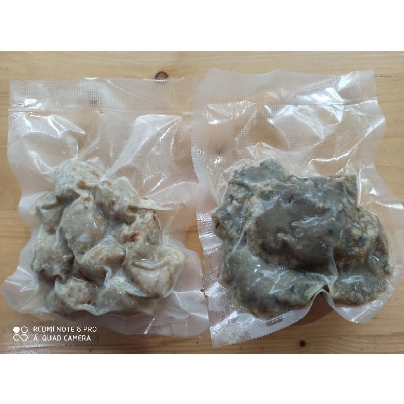 

Pempek kulit 5 + empiang 5 (Vacum frozen)