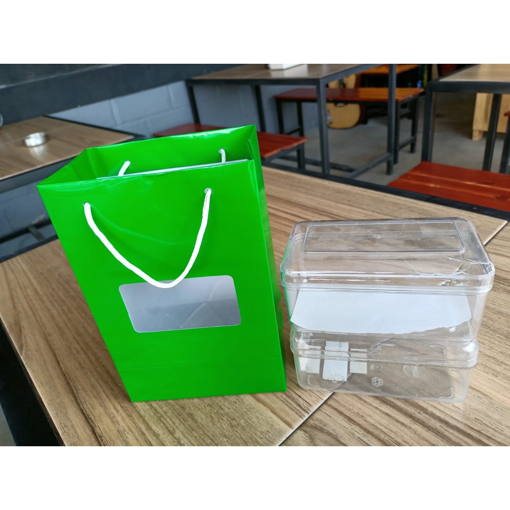 

Tas Kue Kering / Paperbag Kuker Uk. 15 x 22 x 9 cm