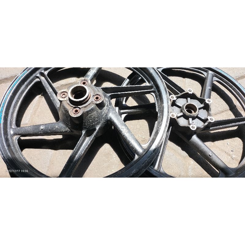 pelek Megapro Mega pro velg megapro primus depan belakang pelek Mega pro primus depan belakang
