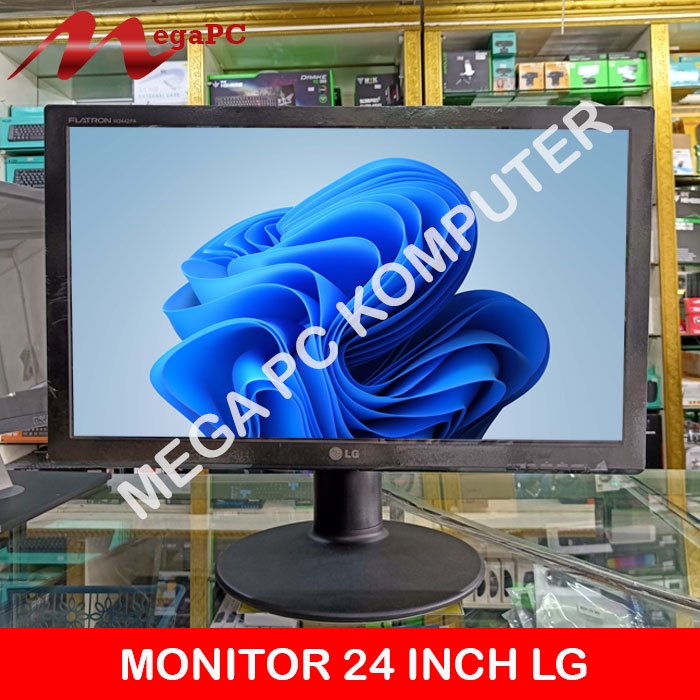 Layar Monitor LED LCD 24 Inch Widescreen Lengkap kabel