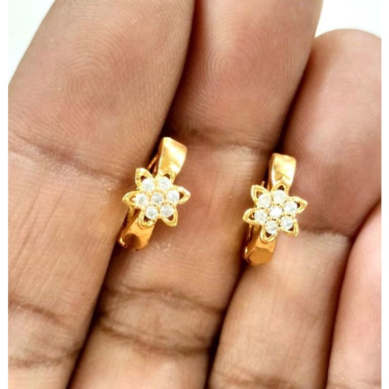 Anting wanita //anting klip permata //anting jepit permata//anting lapis emas //anting //perhiasan