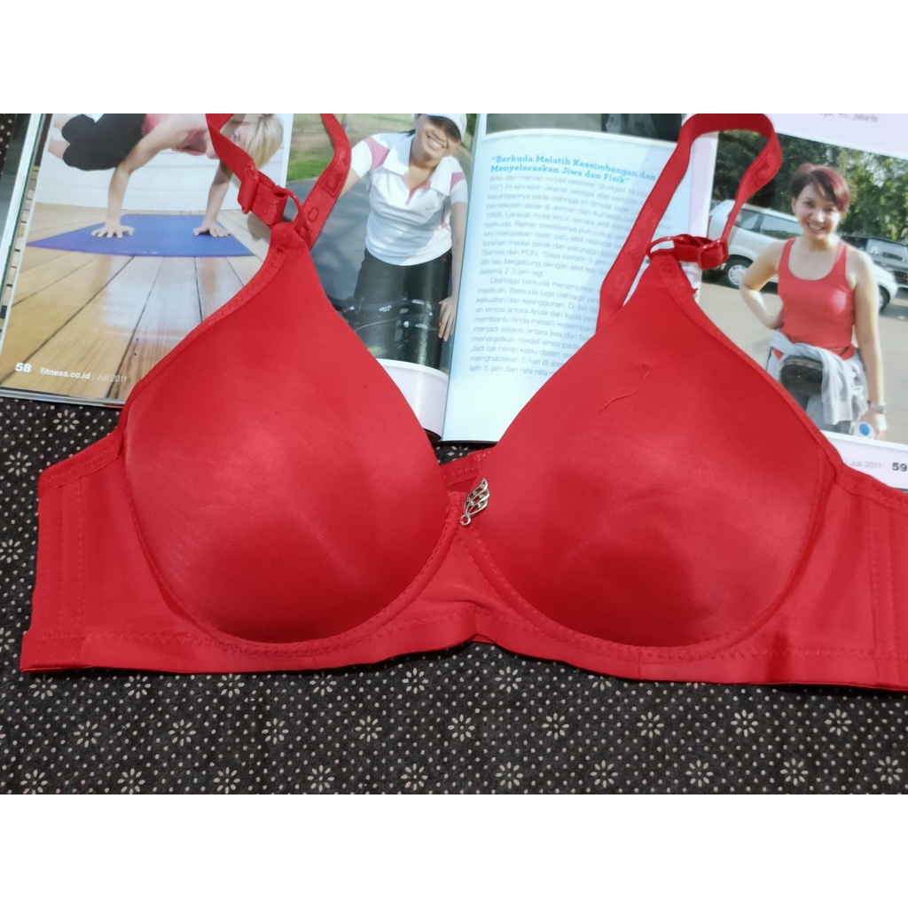 BRA/ BH WANITA BW-2021 ADA KAWAT, BUSA TIPIS SIZE 34-40