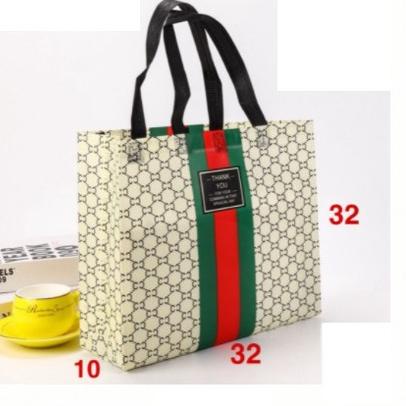 

[F-6-O ➸] Paper Bag Kain Motif Premium Goodie Bag Kantong Hampers Jumbo Tas Kado Gift Bag Besar-murah