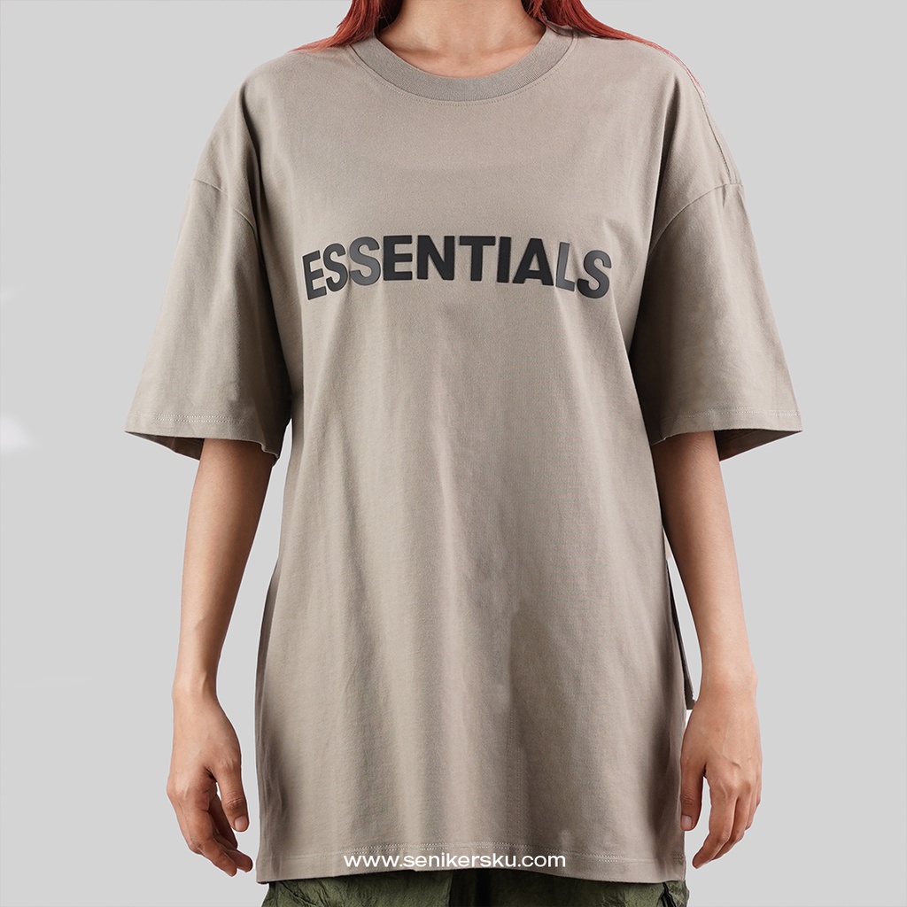 Essentials FOG Silicon Applique Cement Tee