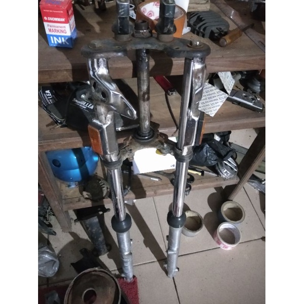 skok shock depan honda win win100 original second utuh