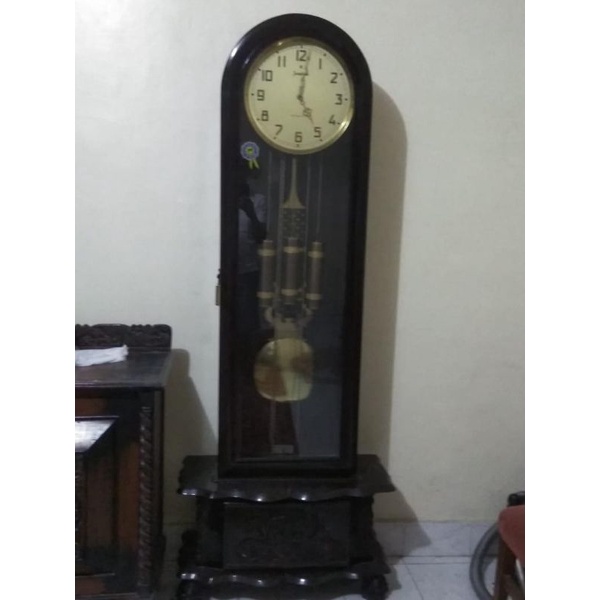 Jam Lemari  Junghans