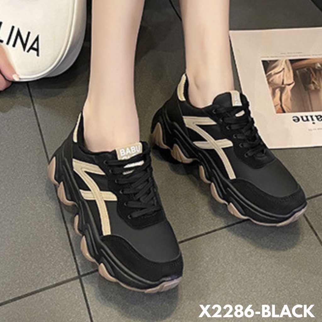 SEPATU SNEAKERS WANITA BISA DIPAKAI KE ACARA-ACARA IMPORT BAHAN PU 2286