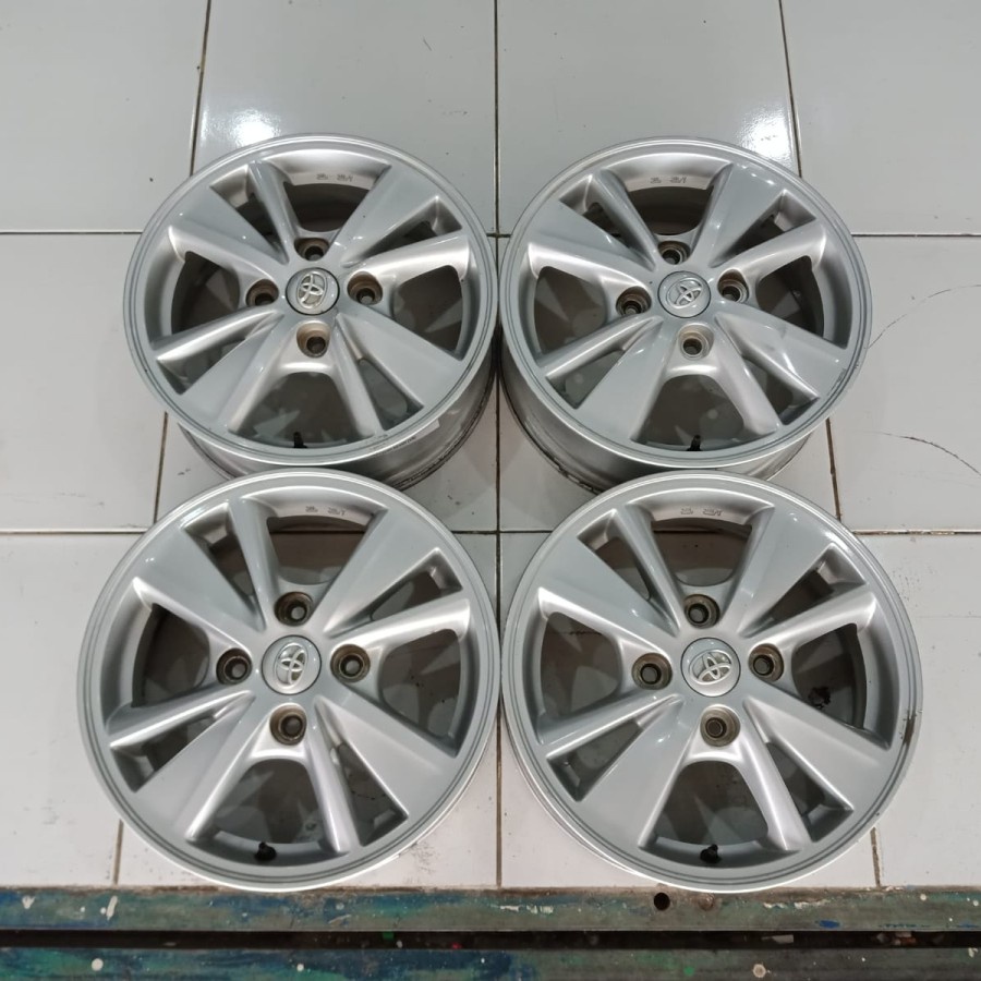 VELG MOBIL ORI COPOTAN AVANZA VELOZ RING 15 LEBAR 5 PCD 4x114