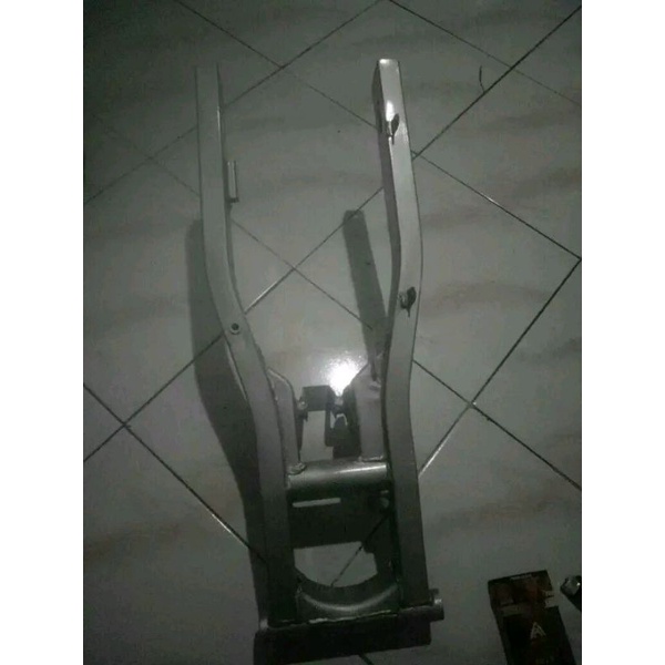 swing arm dd Satria 2tak