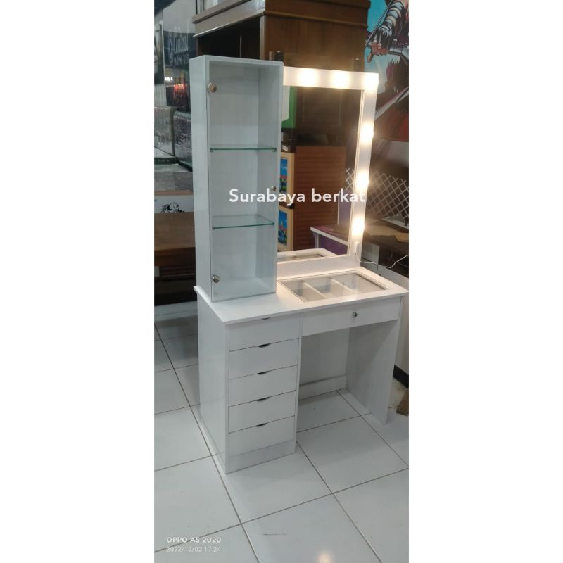 meja rias minimalis jati putih lampu