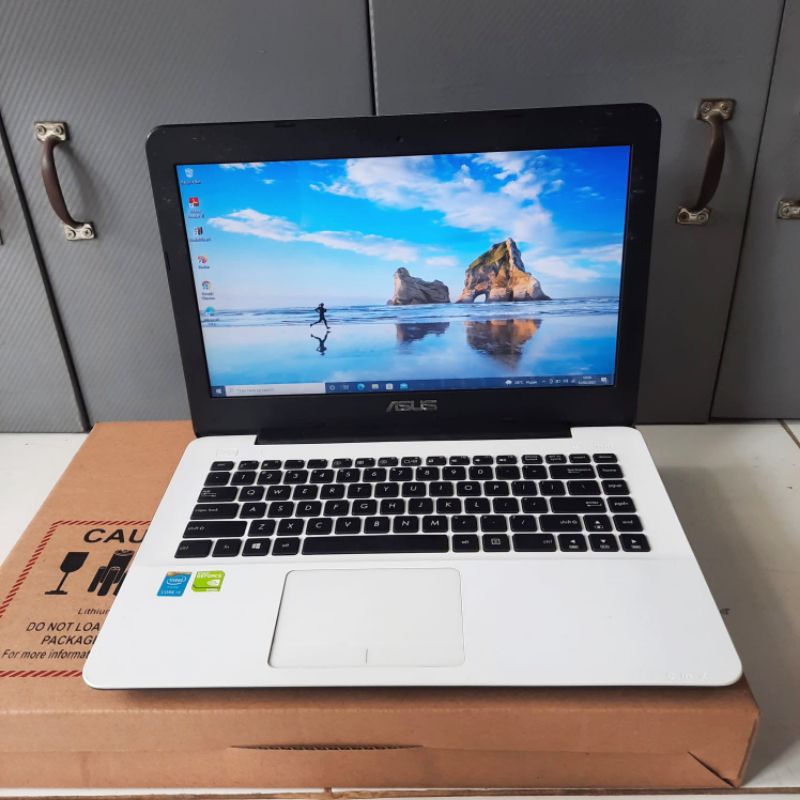 Laptop Asus X455LF, intel Core i3-5005U, Ram4Gb/Hdd500GB, #Nvidia 930M