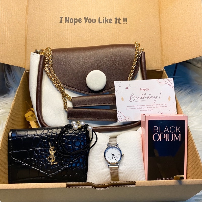 [QUEEN BAG]HAMPERS GIFT BOX TAS CEWEK/KADO PACAR/KADO VALENTINE/KADO ANNIVERSARY/KADO ULANG TAHUN/HAMPERS NATAL/HAMPERS LEBARAN/HAMPERS RAMADAN/KADO WEDDING/KADO WISUDA