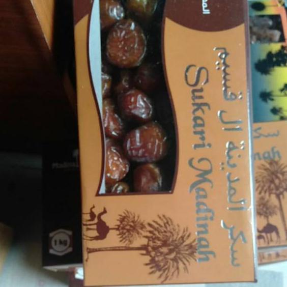 

12.12 Brand Kurma sukari al qasim premium dates 1kg serbuuu !