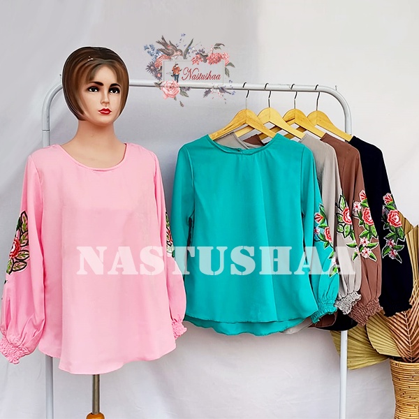 Atasan Blouse Wanita Polos Lengan Balon Top Wanita Wollycrepe Lengan Karet Kanan Kiri Motif Bordir Bunga Cantik