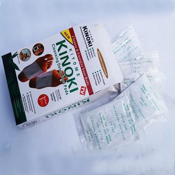 Kinoki White Original Detox Kaki Menghilangkan Racun Dalam Tubuh 1 Box Isi 10pcs