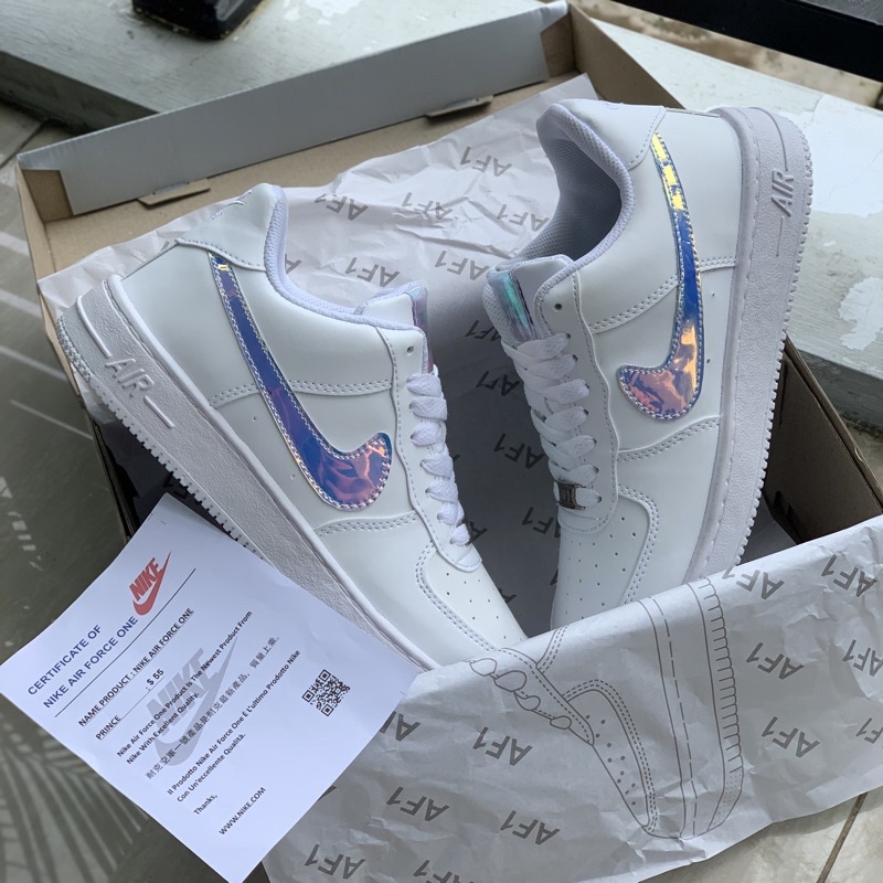 IMPORT PREMIUM SEPATU SNEAKERS WANITA DAN PRIA PUTIH HOLOGRAM ATAU RUBAH WARNA 3 DIMENSI NK A1R FORC3 1  ONE SEPATU TERBARU KUALITAS TINGGI SEPATU PENDEK MAN &amp; LEDIES SNEAKERS WANITA DAN PRIA SEPATU CASUAL SEPATU MURAH