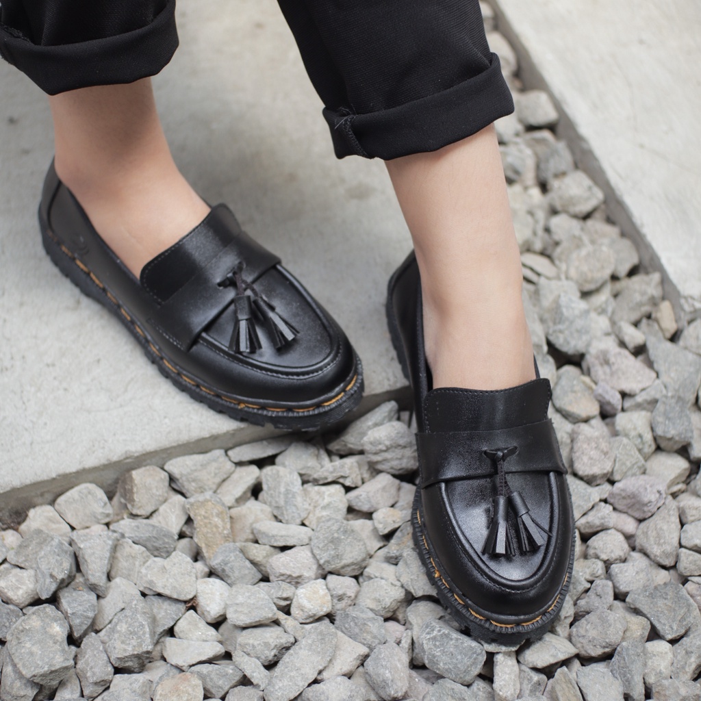 New Sepatu Loafers Hitam Wanita Original Caraka Footwear | Sepatu Kerja Wanita Hitam | Sepatu Formal Wanita Hitam Matte Keren | Flatshoes Hitam | Sepatu Wanita Rawis