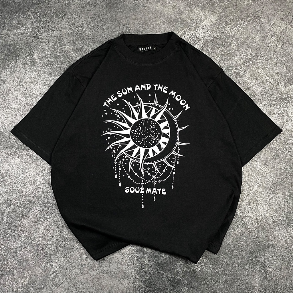Oversize T-Shirt “ THE SUN AND THE MOON &amp; CONSTELLATION “
