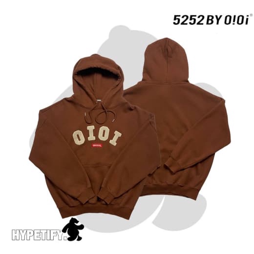 OiOI “ by 5252 “ Hoodie Brown