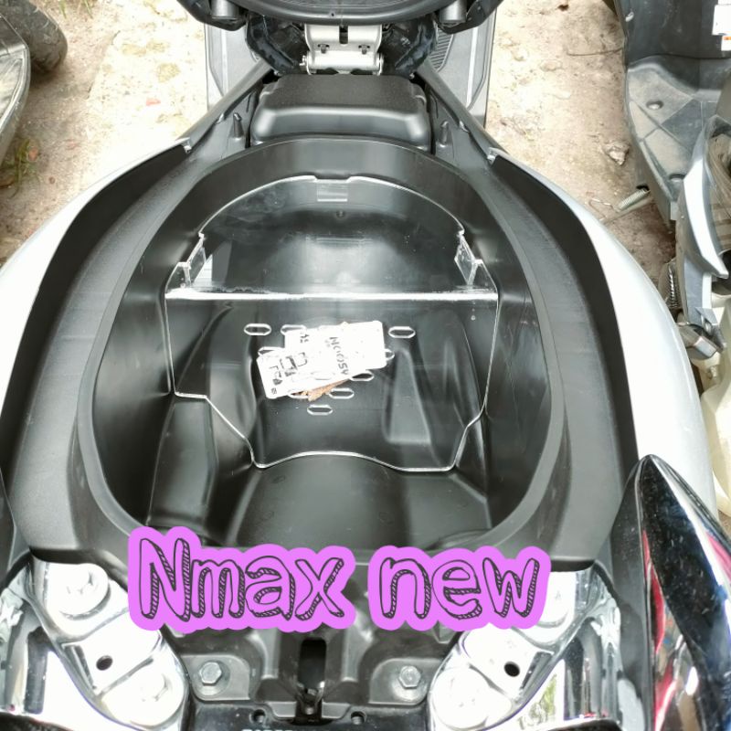 Cover sekat bagasi downdraft nmax old/new  . Cover downdraft yamaha nmax old , cover donwdraft all n