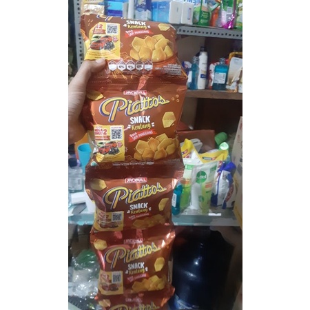 PIATTOS  SNACK KENTANG SAPI PANGGANG RENCENG 2000