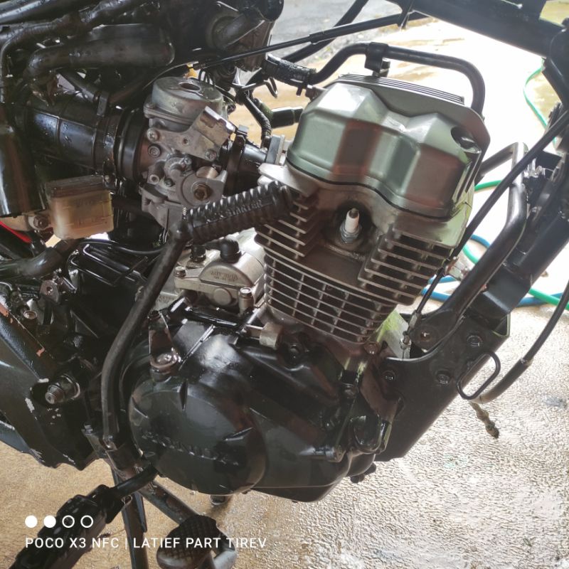 Mesin set Megapro mono karbu