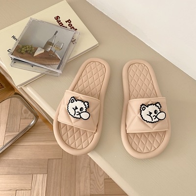 SANDAL KOKOP WANITA MOTIF BEAR | SENDAL KOKOP TERBARU DEWASA MOTIF EMBOS UNIK SELOP-BALON KREM