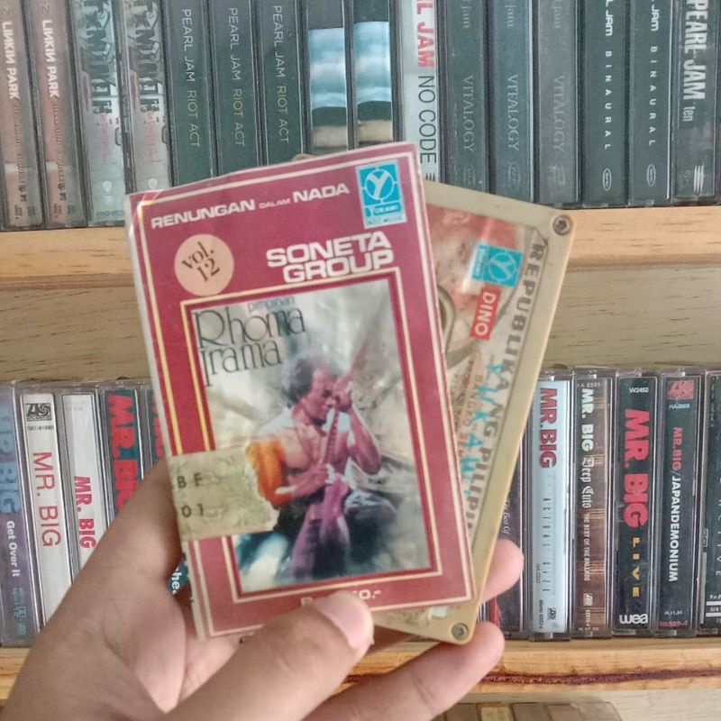 Kaset Pita Rhoma Irama (rare) - renungan dalam nada vol.12 (yukawi record)
