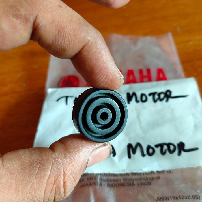 KARET BANTALAN JOK YAMAHA XRIDE OLD 115.XRIDE NEW 125