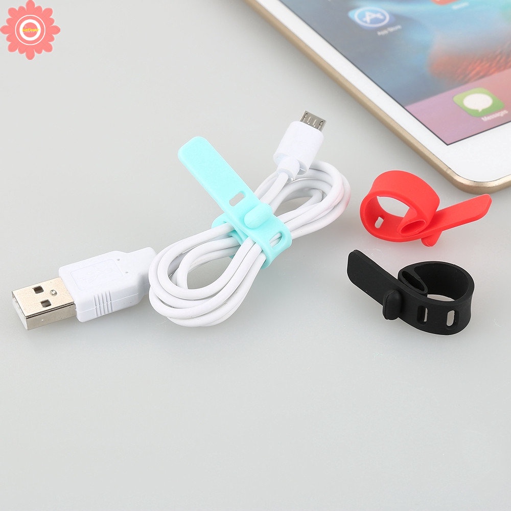 1pc Holder Organizer USB Charger USB Magnetik Solid Warna Permen Bahan Silicon